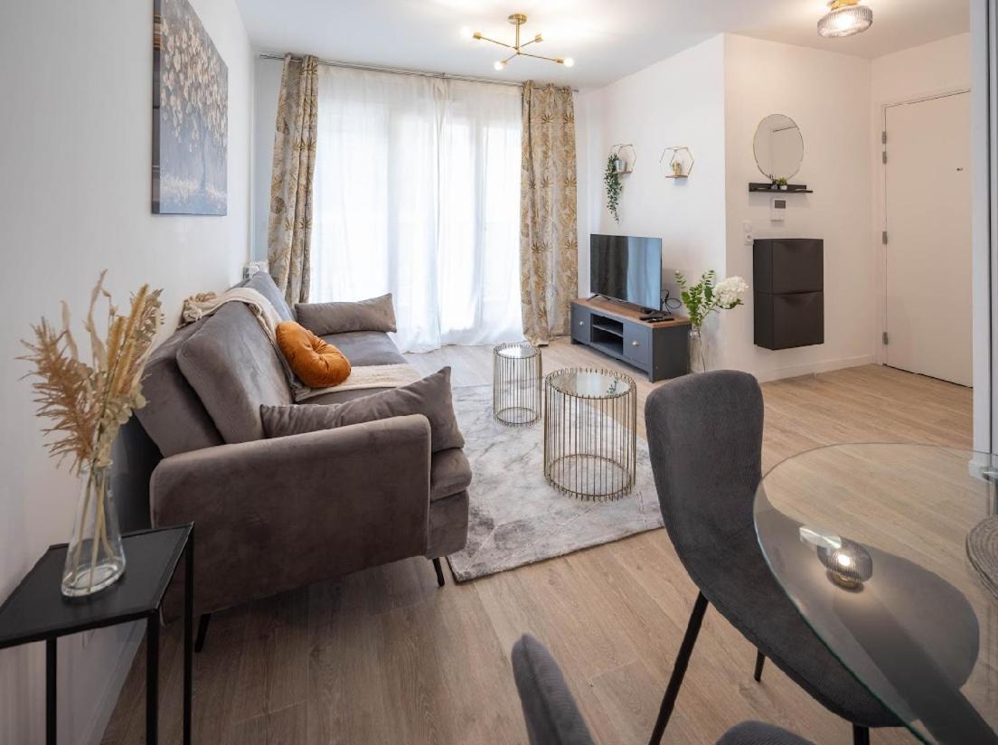 Apartament Sejour Unique A Pierrefitte Zewnętrze zdjęcie