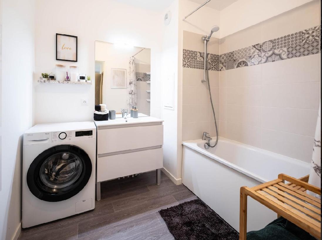 Apartament Sejour Unique A Pierrefitte Zewnętrze zdjęcie